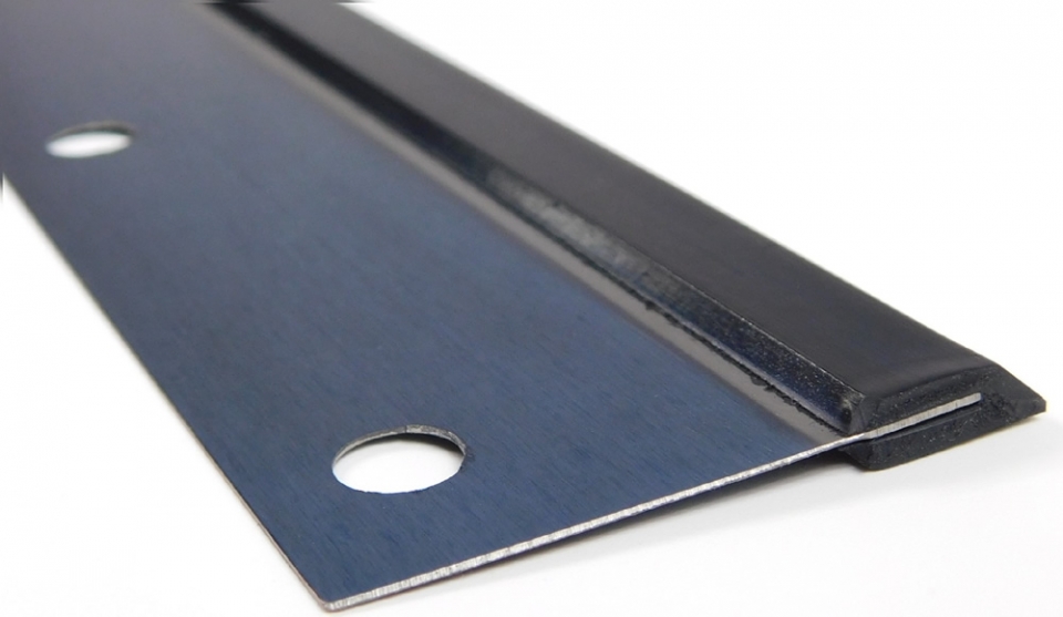 1320-04  MIEHLE/MAN-ROLAND  UPPER  Wash-Up Blades
